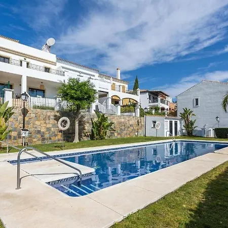 Casa En El Campanario Golf * Estepona